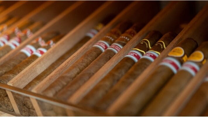 Charuto | Cigarrete Tabacaria